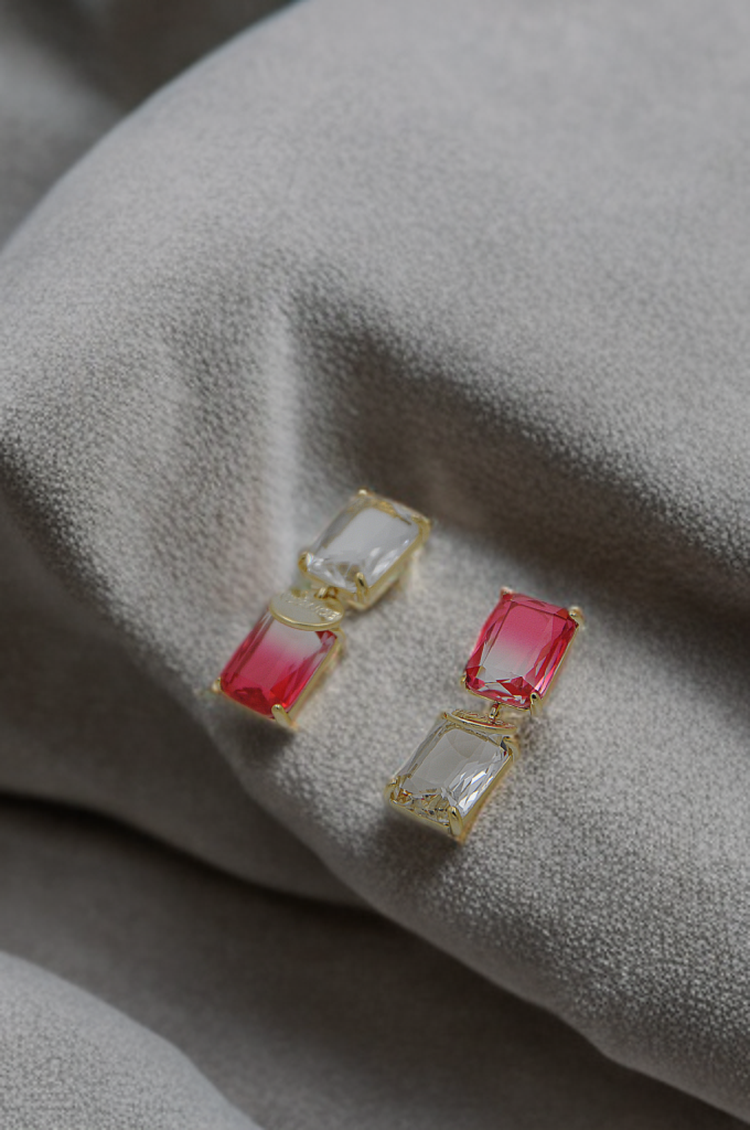 Dual-Tone Mismatch Crystal Drop Earrings